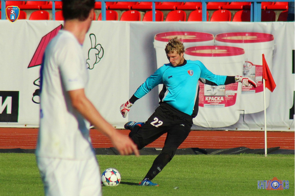 "Тамбов" - "Авангард" 3:1 (1:0). Гавиловский в порядке